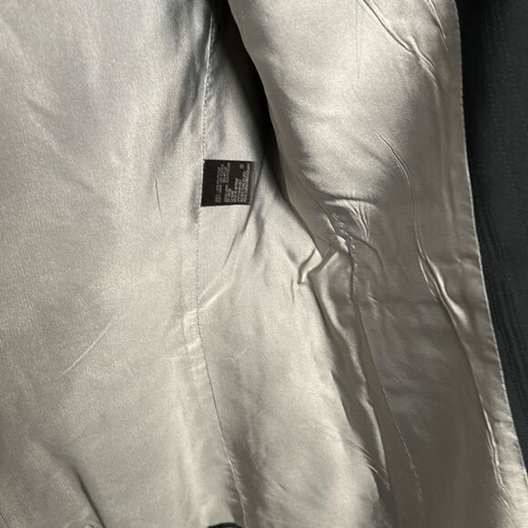 Tahari Arthur Levine petite blazer - Picture 5 of 6